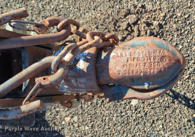 image for item MX9464 Sullair 185  air compressor