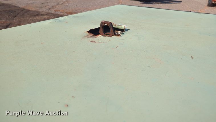 image for item MX9464 Sullair 185  air compressor