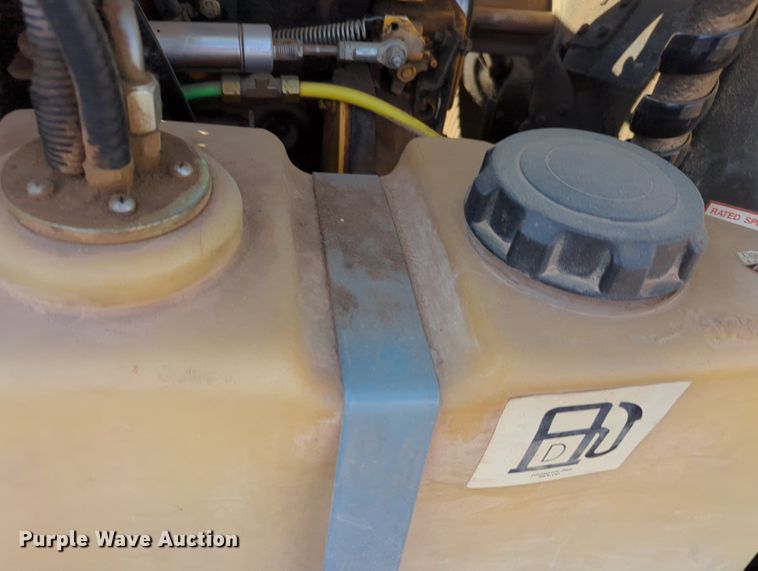 image for item MX9464 Sullair 185  air compressor