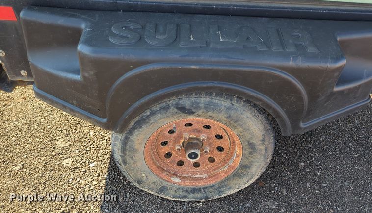 image for item MX9464 Sullair 185  air compressor