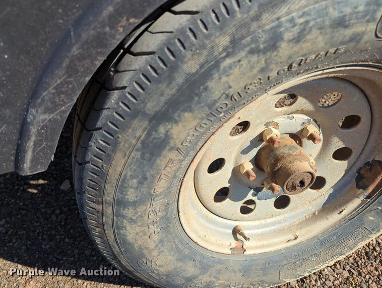 image for item MX9464 Sullair 185  air compressor