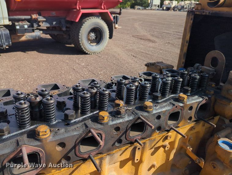 image for item MX9465 Caterpillar 3406  engine