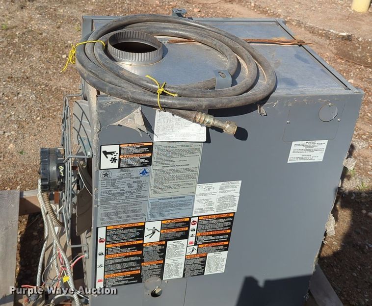 image for item MX9483 (3) Dayton 3E229D heaters