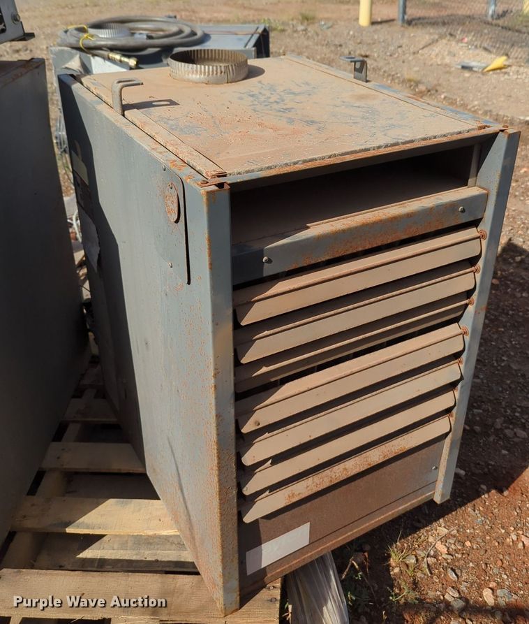 image for item MX9483 (3) Dayton 3E229D heaters