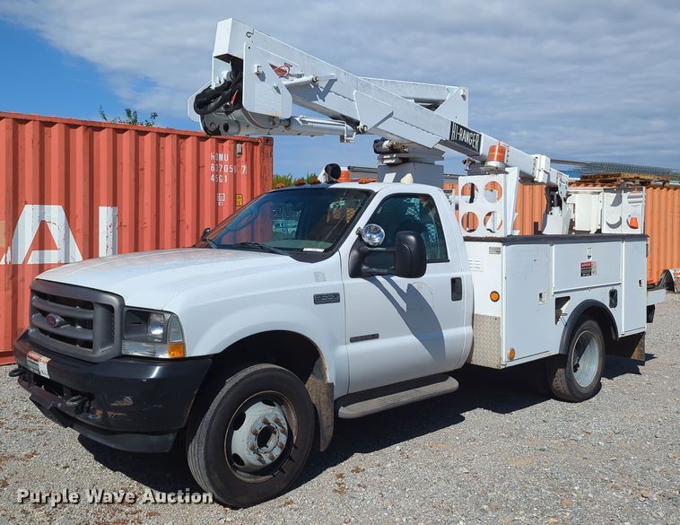 image for item MX9484 2003 Ford F550 Super Duty  bucket truck