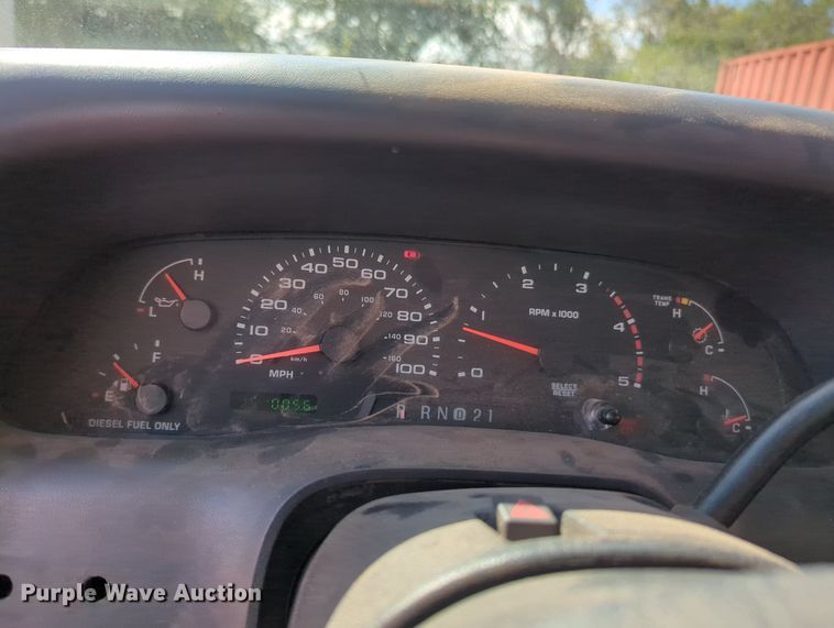 image for item MX9484 2003 Ford F550 Super Duty  bucket truck