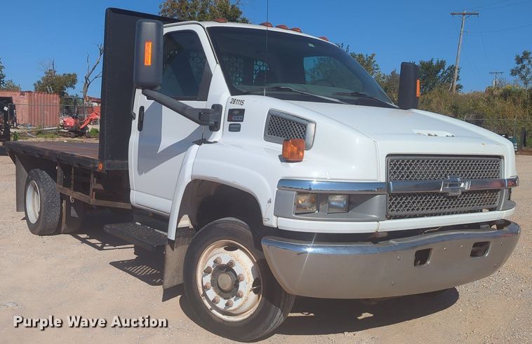 image for item MX9501 2003 Chevrolet C4500  flatbed truck