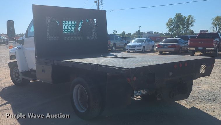 image for item MX9501 2003 Chevrolet C4500  flatbed truck