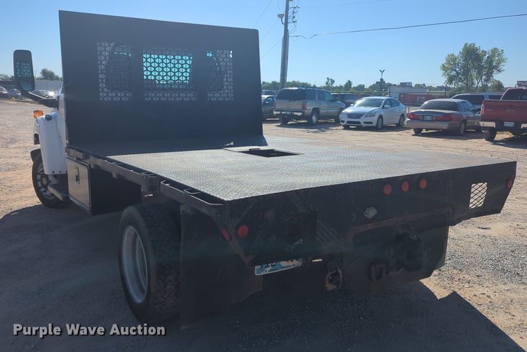 image for item MX9501 2003 Chevrolet C4500  flatbed truck