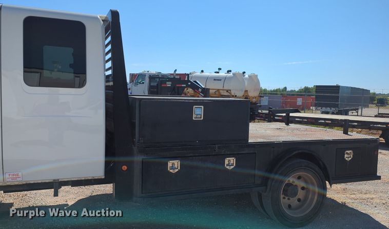 image for item MX9502 2012 International TerraStar  flatbed truck