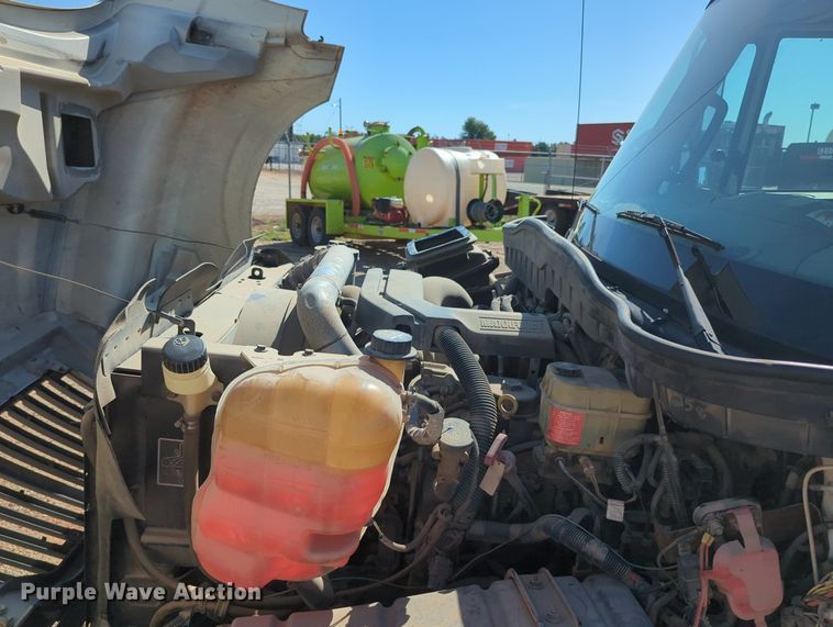 image for item MX9502 2012 International TerraStar  flatbed truck