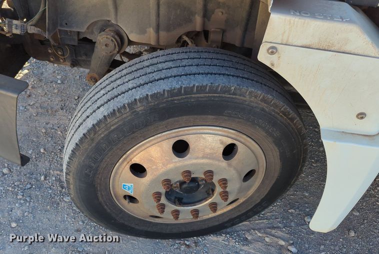 image for item MX9502 2012 International TerraStar  flatbed truck