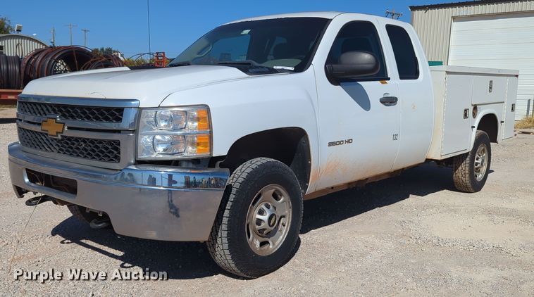 image for item MX9503 2012 Chevrolet Silverado 2500HD  Ext. Cab utility bed pickup truck