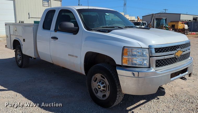 image for item MX9503 2012 Chevrolet Silverado 2500HD  Ext. Cab utility bed pickup truck