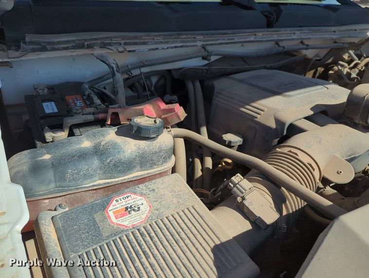 image for item MX9503 2012 Chevrolet Silverado 2500HD  Ext. Cab utility bed pickup truck