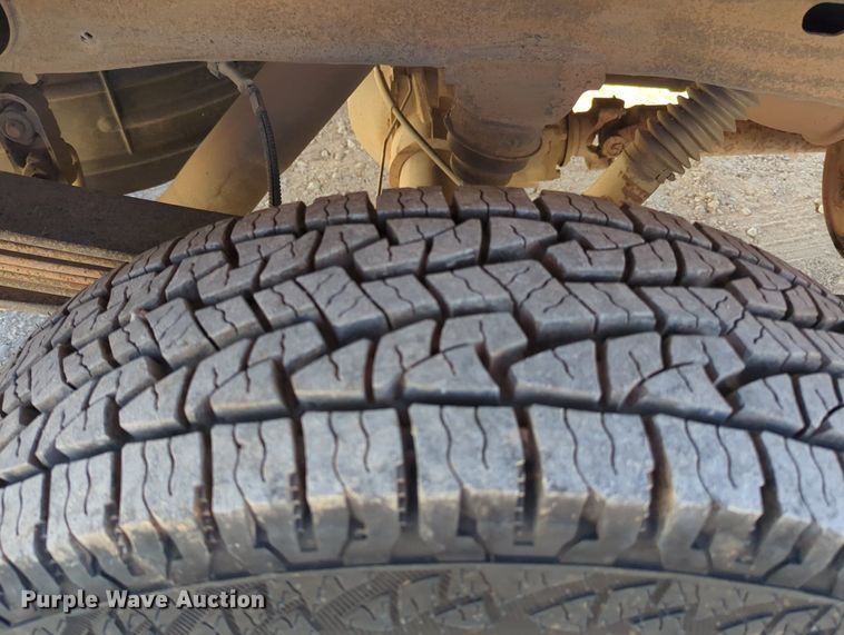 image for item MX9503 2012 Chevrolet Silverado 2500HD  Ext. Cab utility bed pickup truck