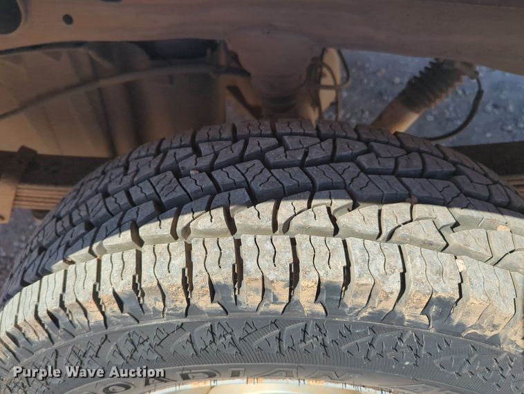 image for item MX9503 2012 Chevrolet Silverado 2500HD  Ext. Cab utility bed pickup truck