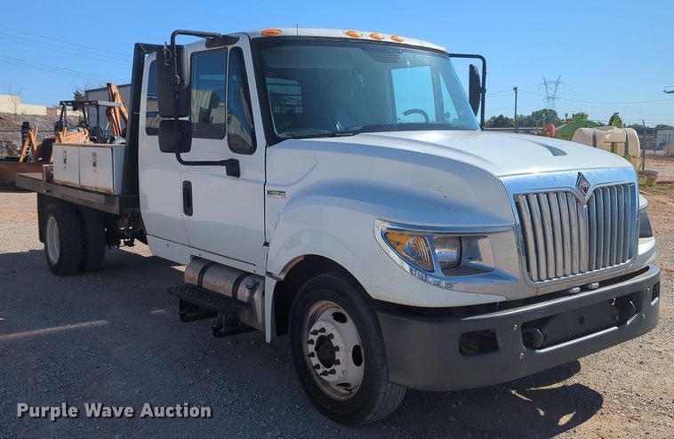 image for item MX9504 2015 International TerraStar  flatbed truck