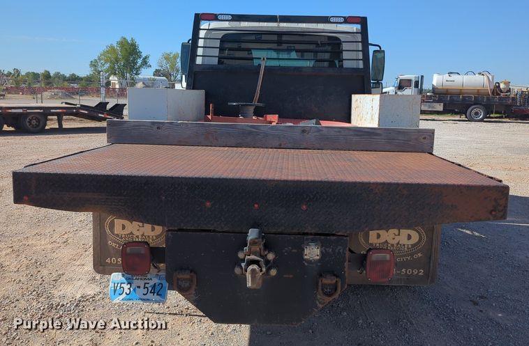 image for item MX9504 2015 International TerraStar  flatbed truck