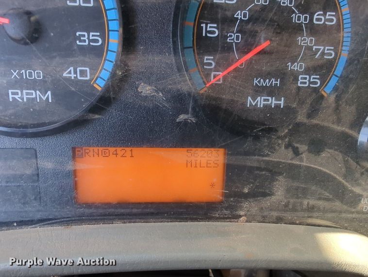 image for item MX9504 2015 International TerraStar  flatbed truck