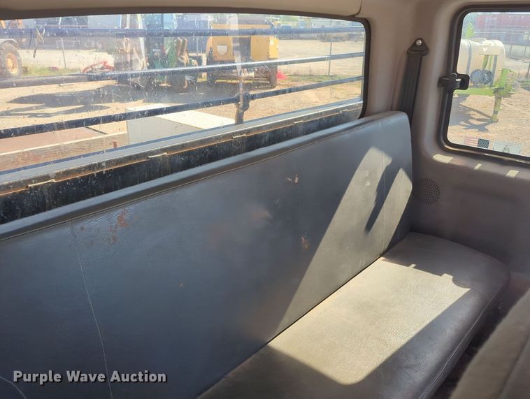 image for item MX9504 2015 International TerraStar  flatbed truck