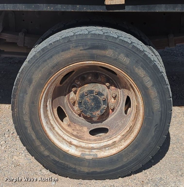 image for item MX9504 2015 International TerraStar  flatbed truck