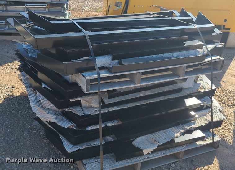 image for item MX9512 Approximately 75 headache racks