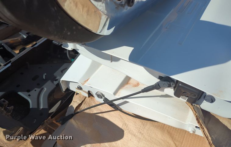 image for item MX9516 Automotive parts