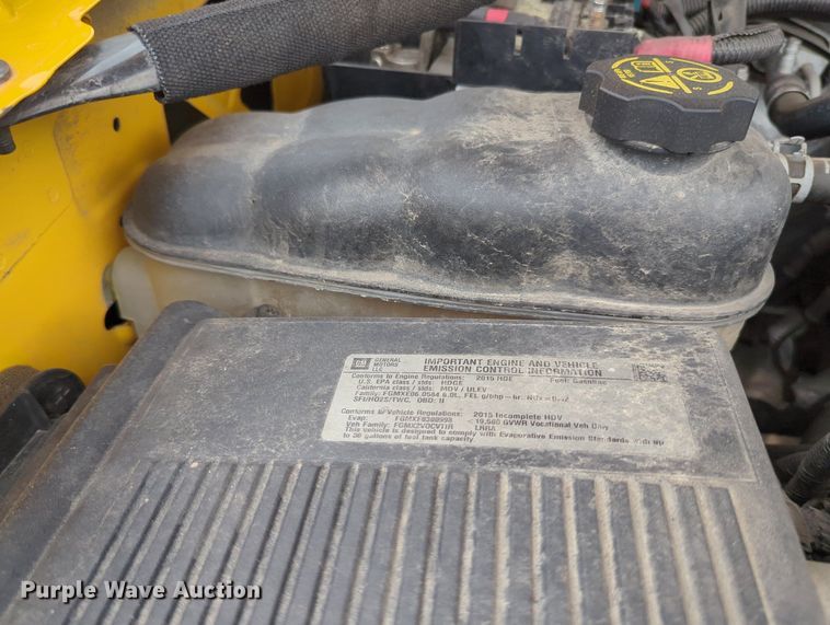 image for item MY9520 2015 Chevrolet Silverado 3500 HD  utility bed pickup truck