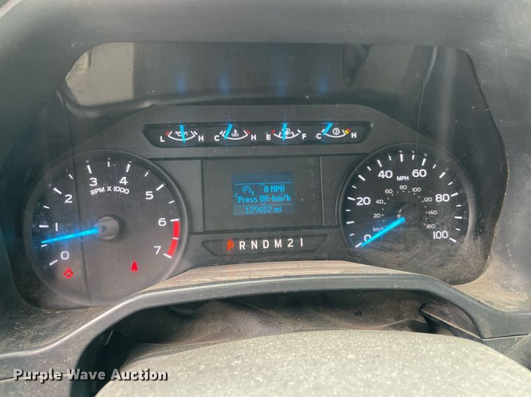 image for item MY9524 2017  Ford F350 Super Duty XL  utility bed pickup truck