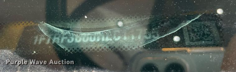 image for item MY9524 2017  Ford F350 Super Duty XL  utility bed pickup truck