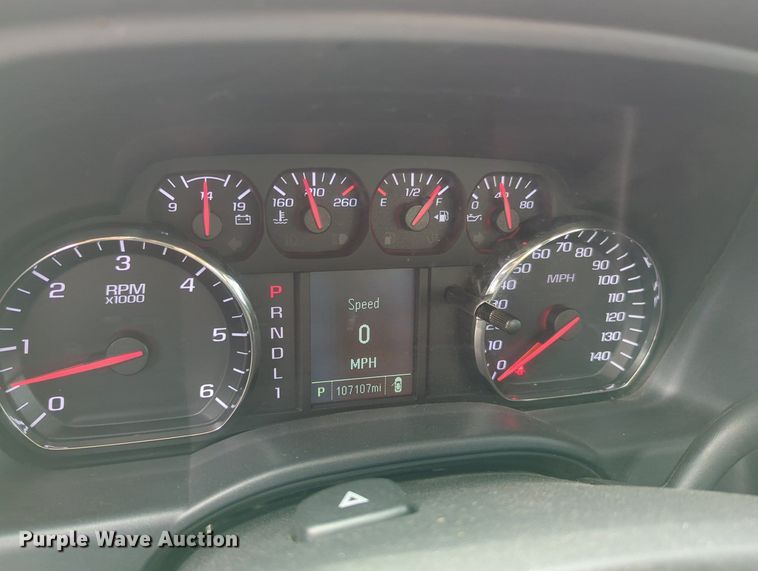 image for item MY9525 2017  Chevrolet Silverado 3500HD  utility bed pickup truck