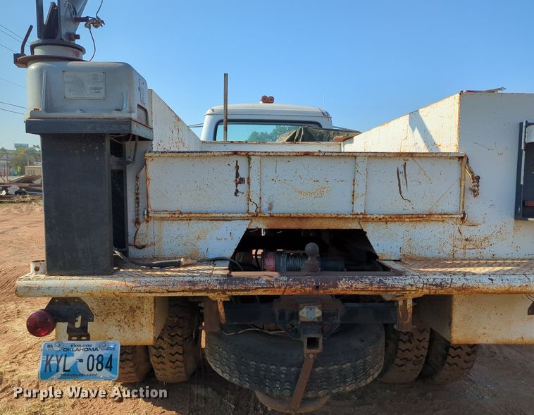 image for item MY9982 International Loadstar 1800 utility / service truck