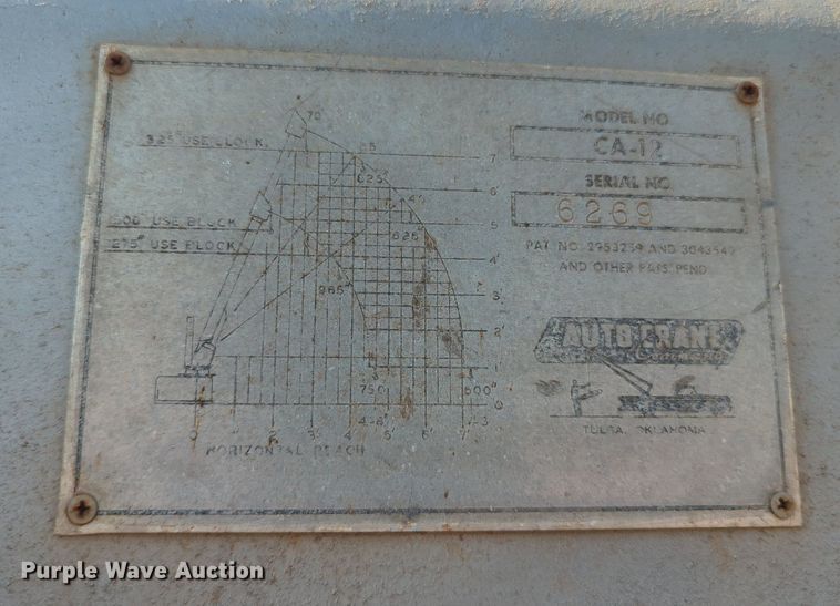 image for item MY9982 International Loadstar 1800 utility / service truck