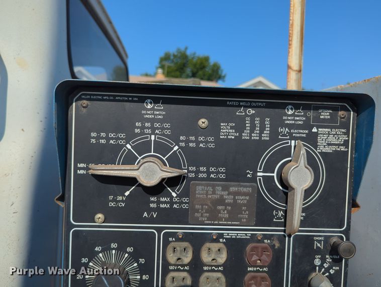 image for item MY9982 International Loadstar 1800 utility / service truck