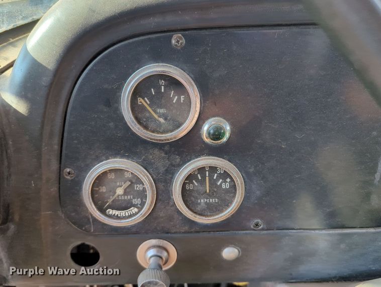 image for item MY9982 International Loadstar 1800 utility / service truck