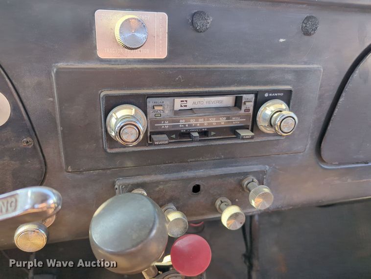 image for item MY9982 International Loadstar 1800 utility / service truck