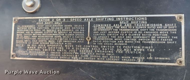 image for item MY9982 International Loadstar 1800 utility / service truck