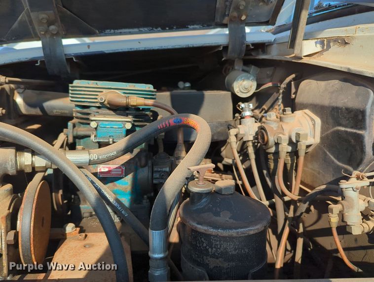 image for item MY9982 International Loadstar 1800 utility / service truck