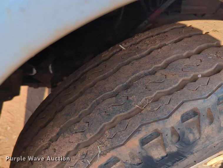 image for item MY9982 International Loadstar 1800 utility / service truck