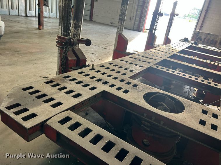 image for item NA9071 Chief EZ-Liner frame straightener