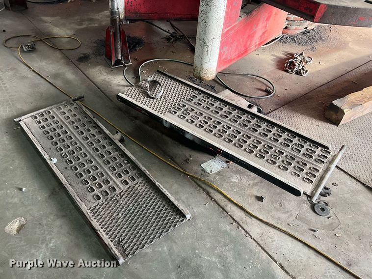 image for item NA9071 Chief EZ-Liner frame straightener