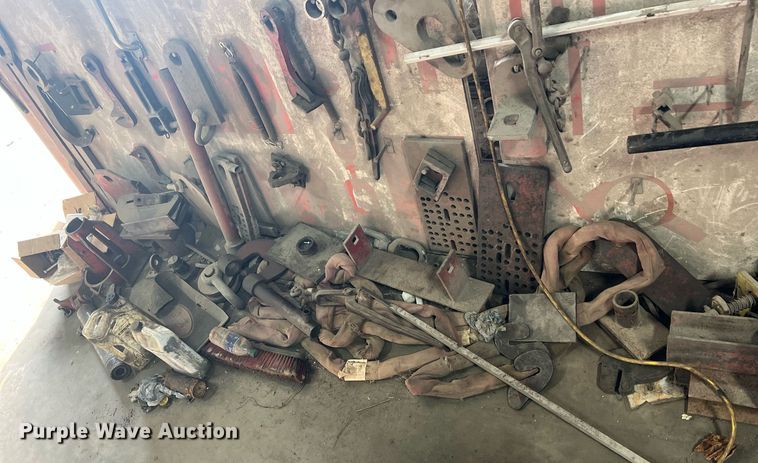 image for item NA9071 Chief EZ-Liner frame straightener