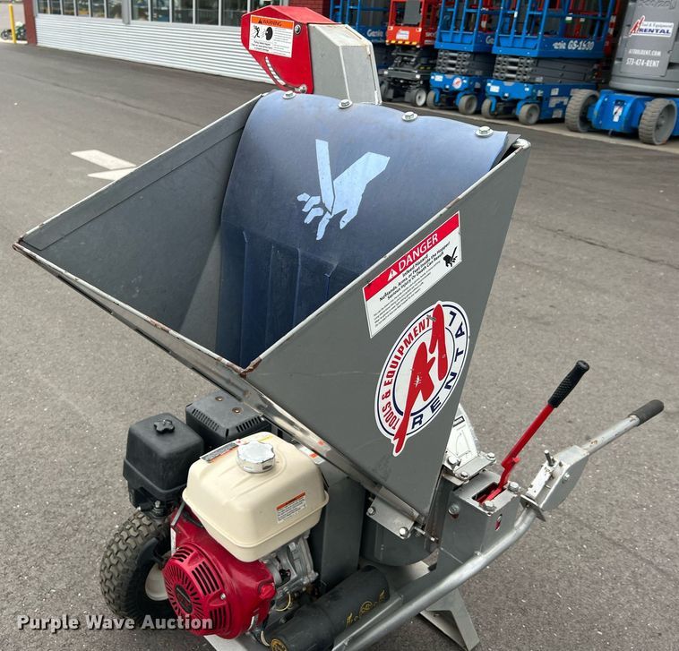 image for item NA9251 Dosko 13-21T-13H  wood chipper