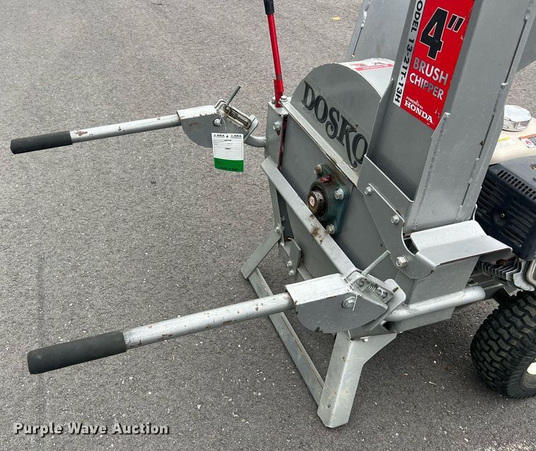 image for item NA9251 Dosko 13-21T-13H  wood chipper