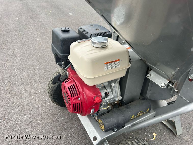 image for item NA9251 Dosko 13-21T-13H  wood chipper