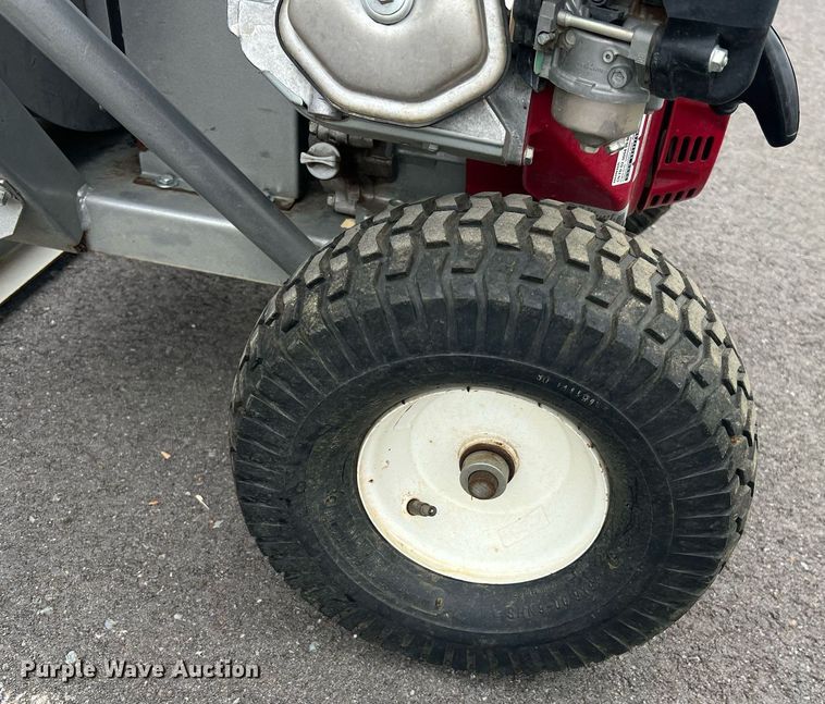 image for item NA9251 Dosko 13-21T-13H  wood chipper