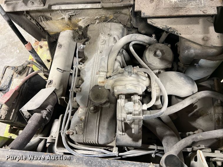 image for item NA9254 1994 Clark GPS15 forklift