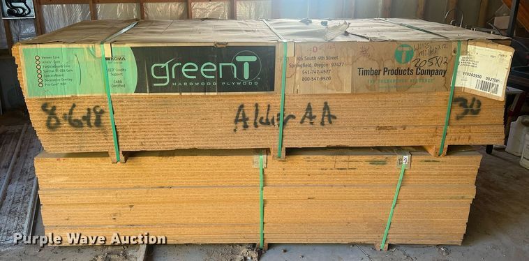 image for item NA9272 (4) bundles of veneer particle board