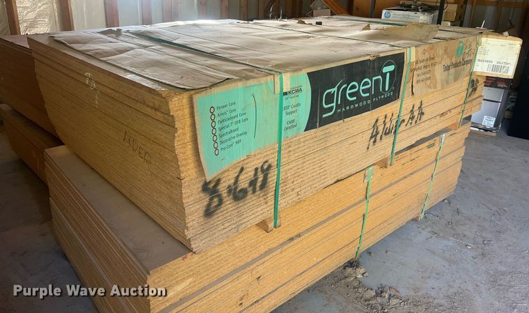 image for item NA9272 (4) bundles of veneer particle board